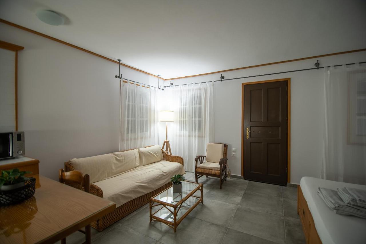 Lotos Beach Home Кіні Екстер'єр фото